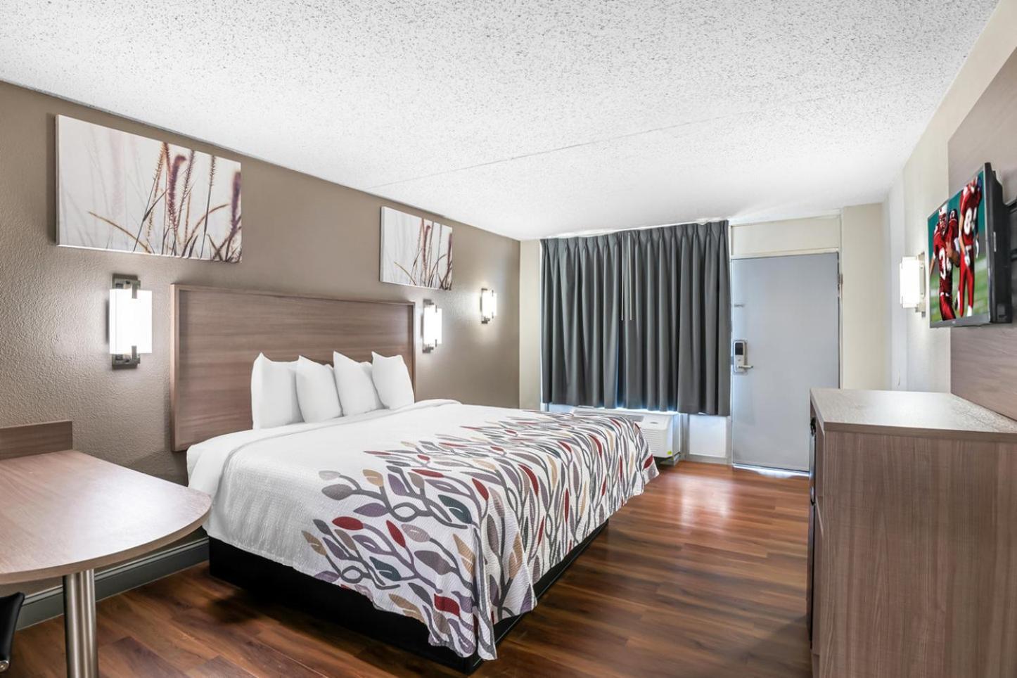 Red Roof Inn Richmond - Airport サンドストン エクステリア 写真