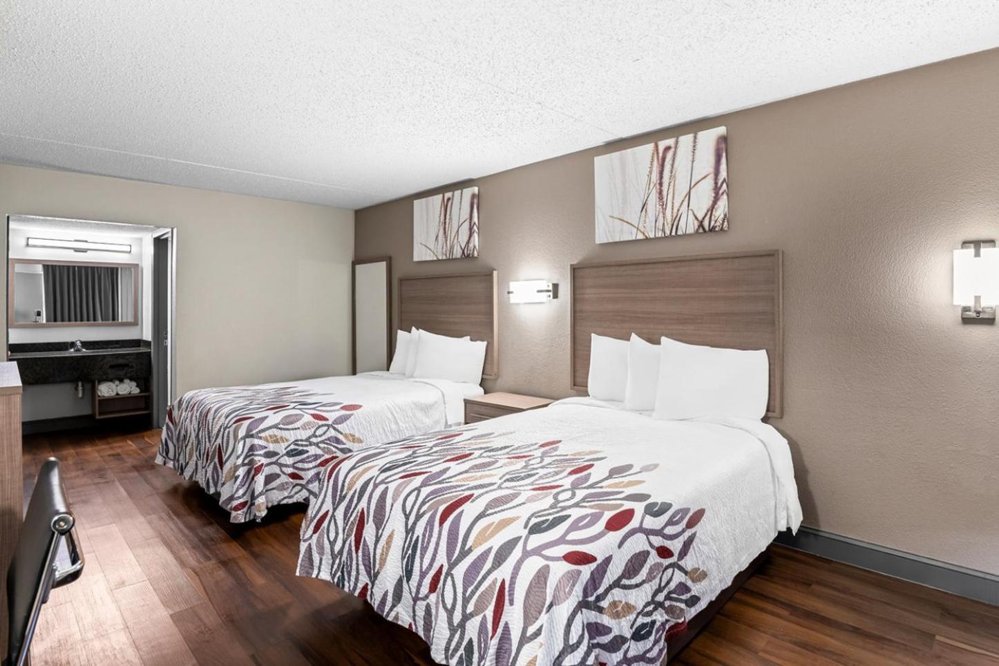 Red Roof Inn Richmond - Airport サンドストン エクステリア 写真