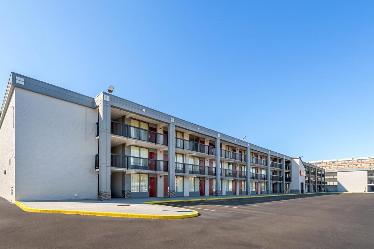Red Roof Inn Richmond - Airport サンドストン エクステリア 写真